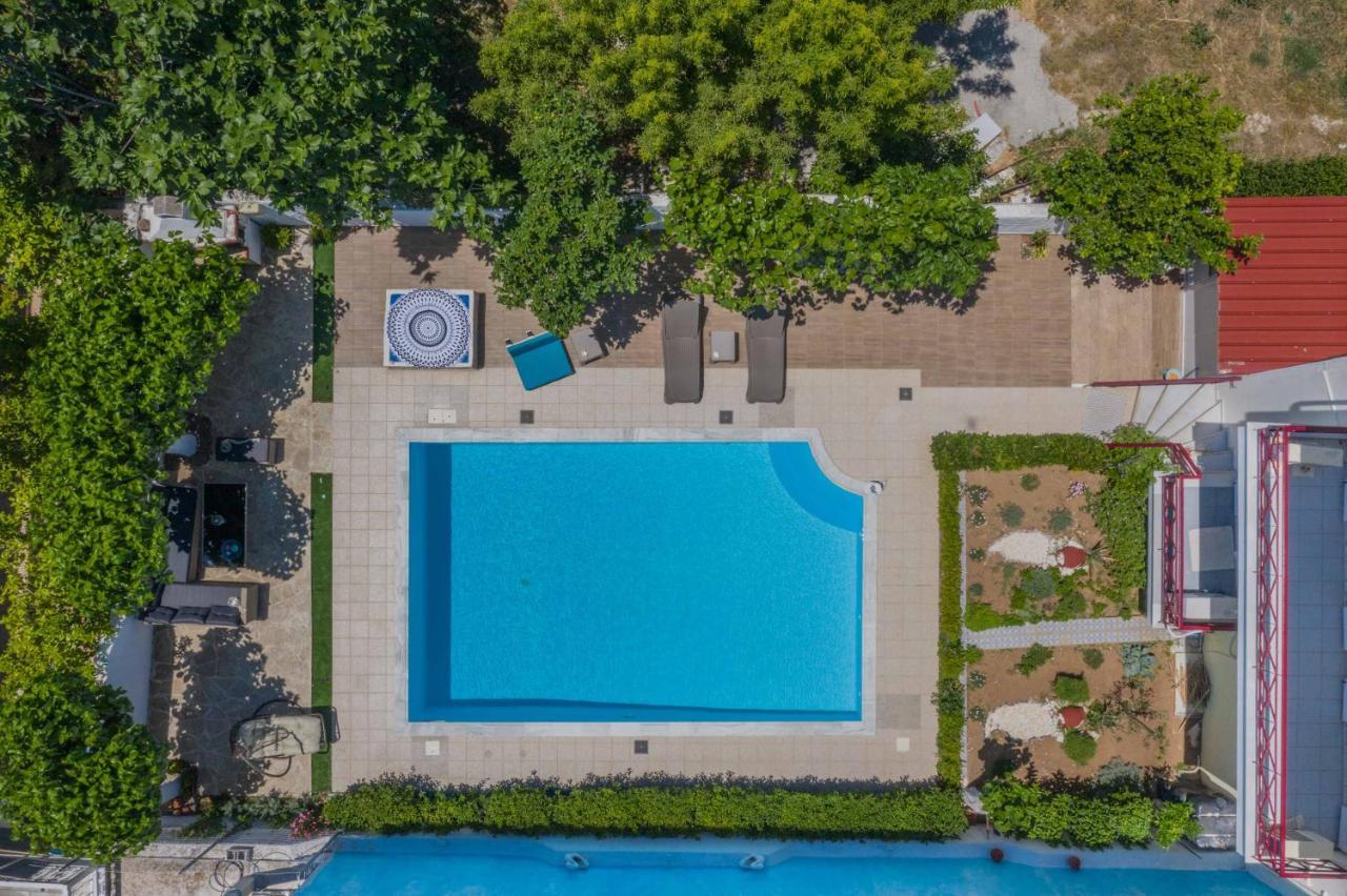 Thiseos Georgia'S Private Paradise Lechaio Exterior foto